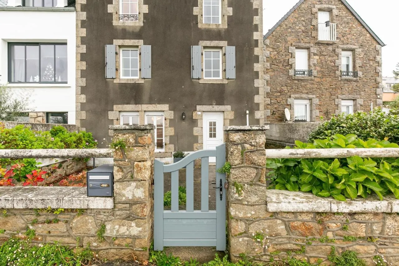 Holiday home La Grand Voile - Maison 4 Chambres Vue Mer - Plage A 900 M Saint-Pol-de-Leon France